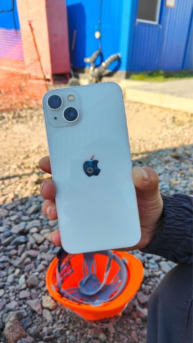 Iphone 13  в хорошем состоянии 128гб