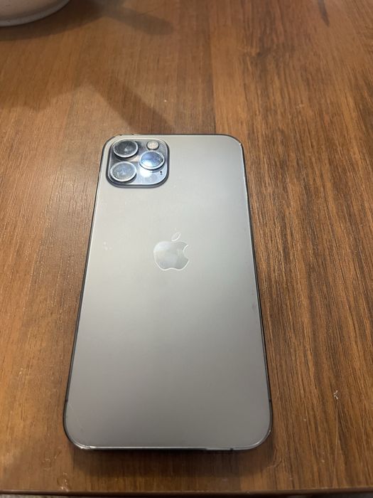 Продам iPhone 12 Pro 128GB