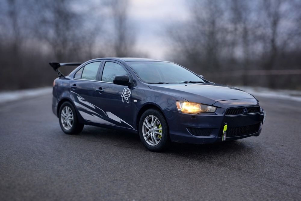 Mitsubishi Lancer