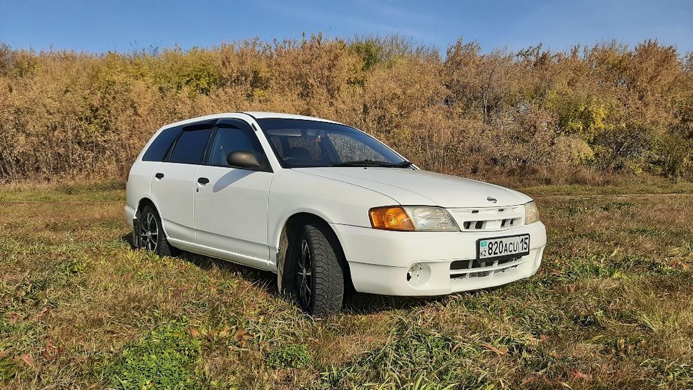 продам ниссан Ад полный привод