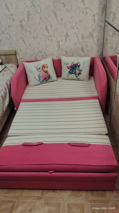 Продам детский диван