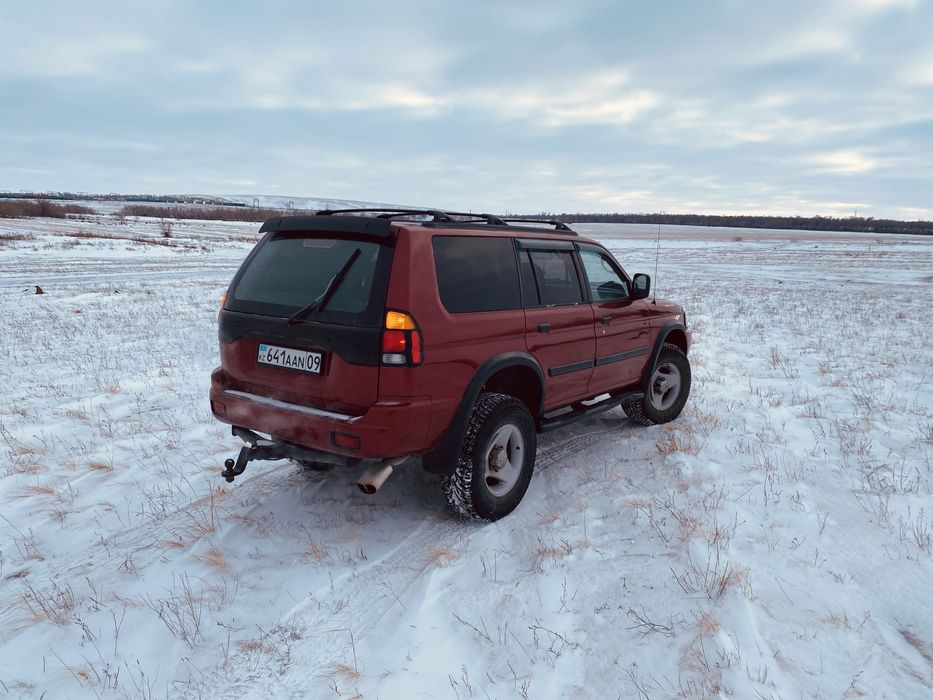 Mitsubishi Montero sport