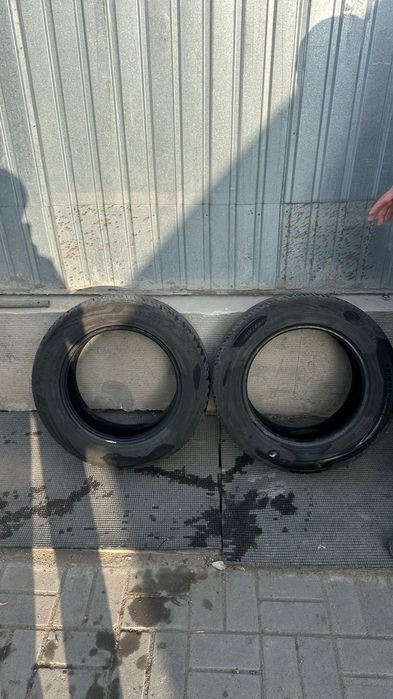 Шины 215/60/16   2шт