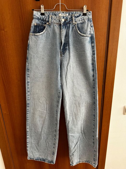 Оригинални дънки NA-KD, размер 38.