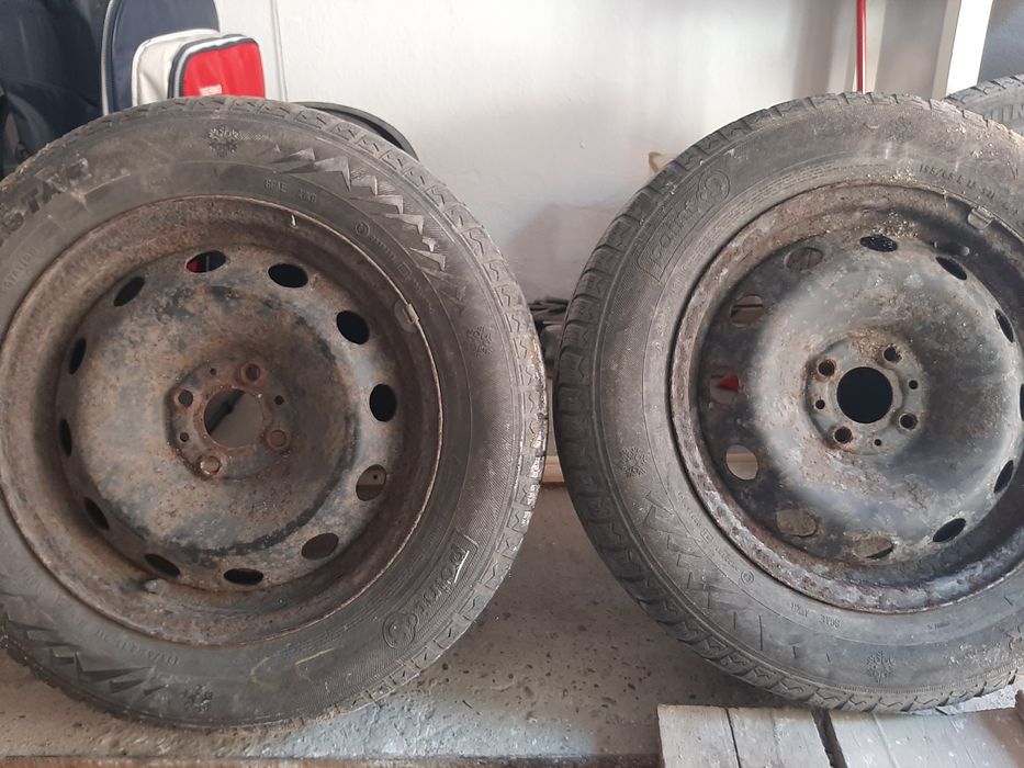 Roti R15 tabla cu cauciucuri iarna