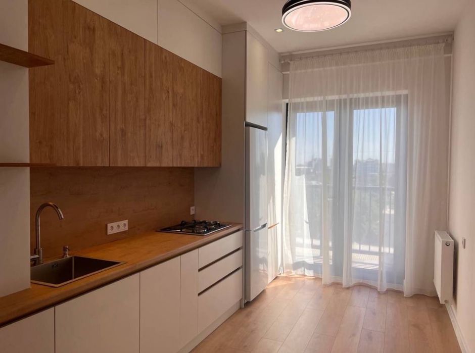 МЕТРО ОЙБЕК !!! Центр города ,отличная инфраструктура