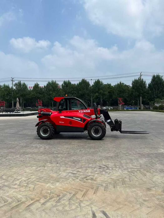 Телескопический погрузчик MANITOU