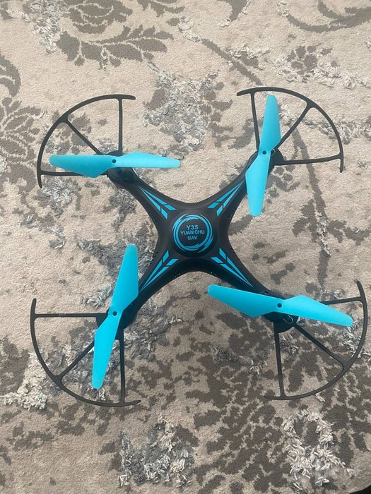 Drone ideal srochna sotiladi 2ta batareli