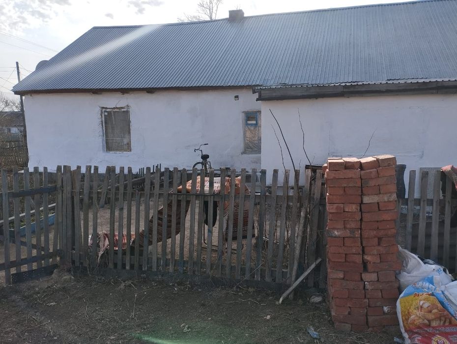 продам дом в гусарке