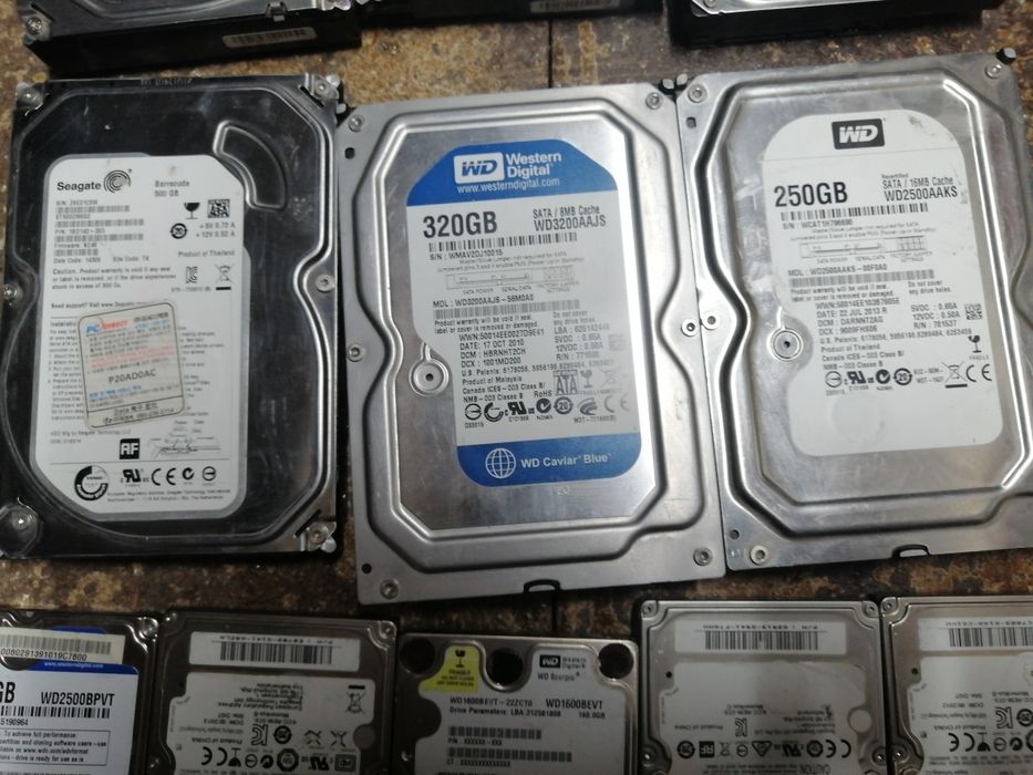 Продаются жесткиею диски