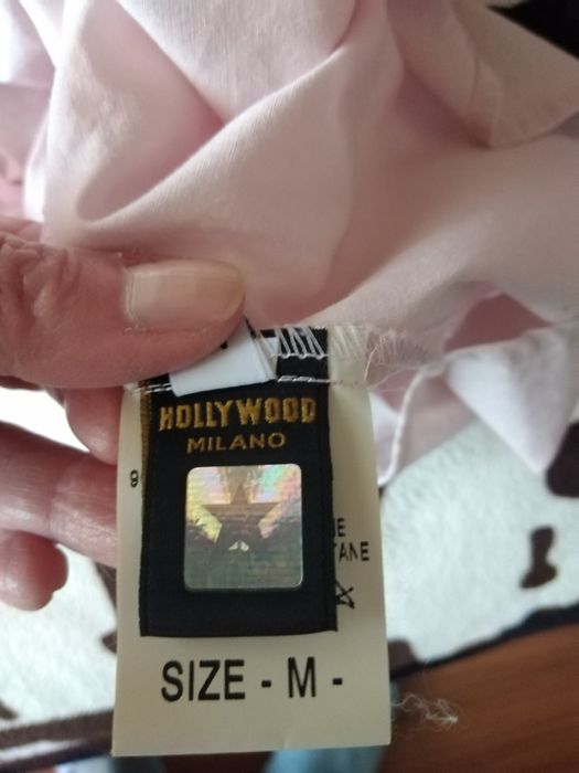 Фирмена ежедневна риза купена от Италия. Бледо розов цвят.