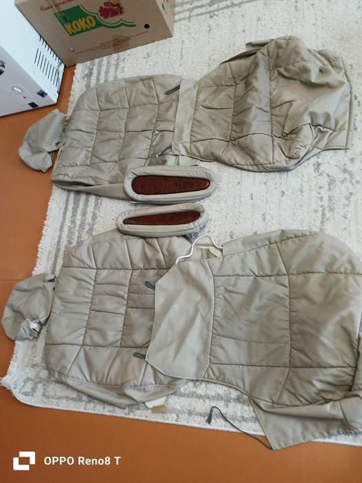 Продам чехлы на альфард . Диван