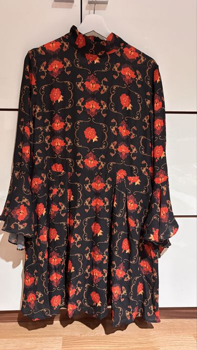 Платье женские размер М