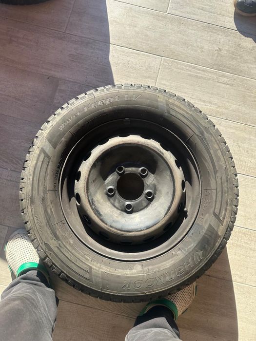 Hankook  225-65r16 C jante renault Master 2020