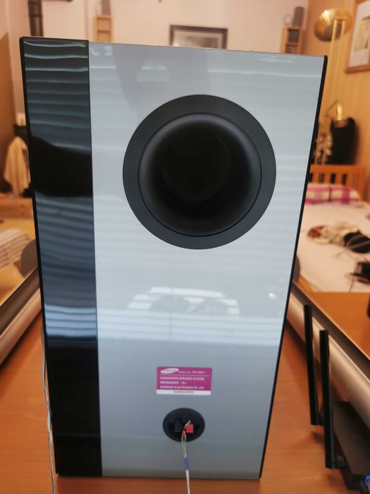 Продавам тонколони   Самсунг в иделано състояние. 60лв всичко.