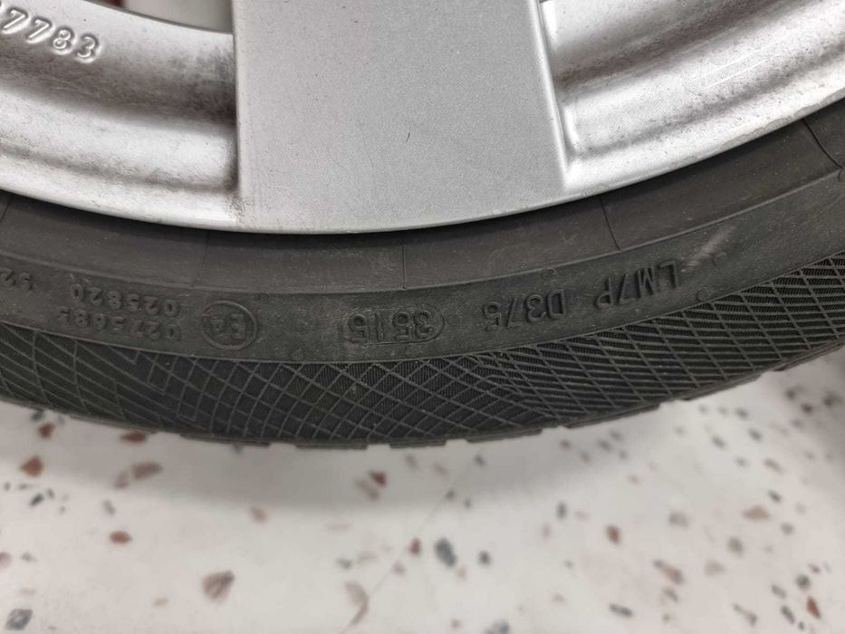 Vand 4 roti Iarna (jante si cauciuc 205/50/R17) pentru Mercedes C W205