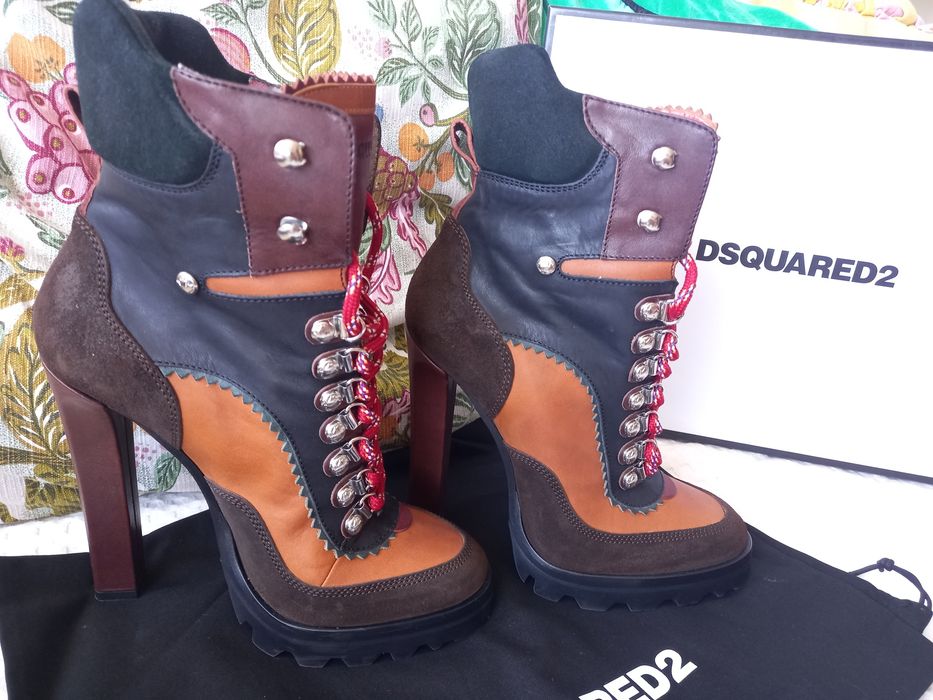 Дамски боти DSQUARED2