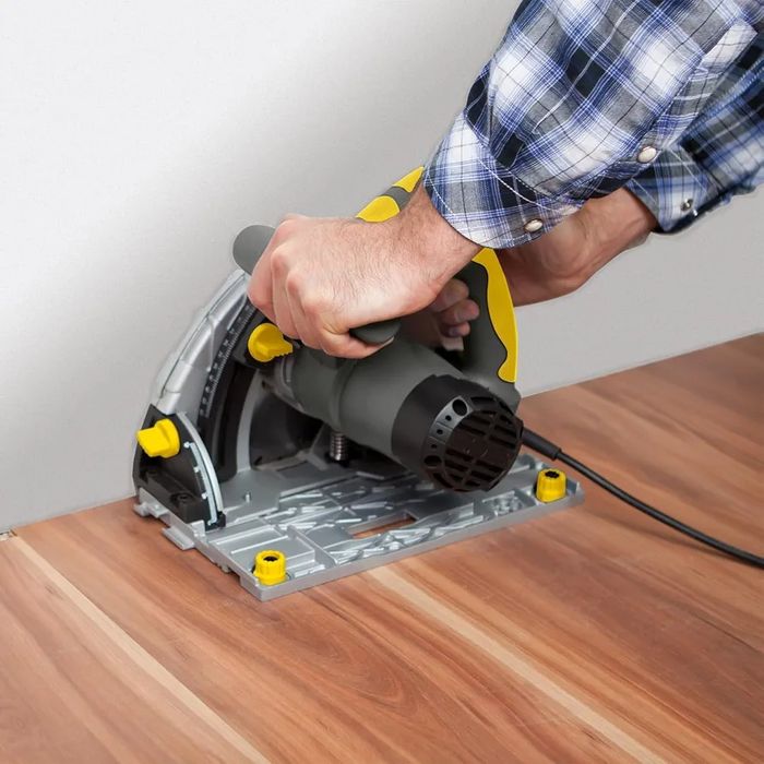 Circular de mana cu sine di ghidaj woodstar scheppach pl55
