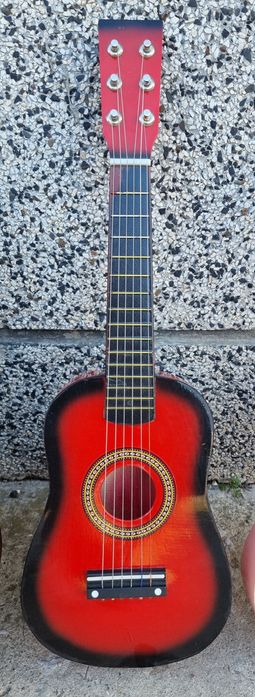 Китари с калъфи/запазени/