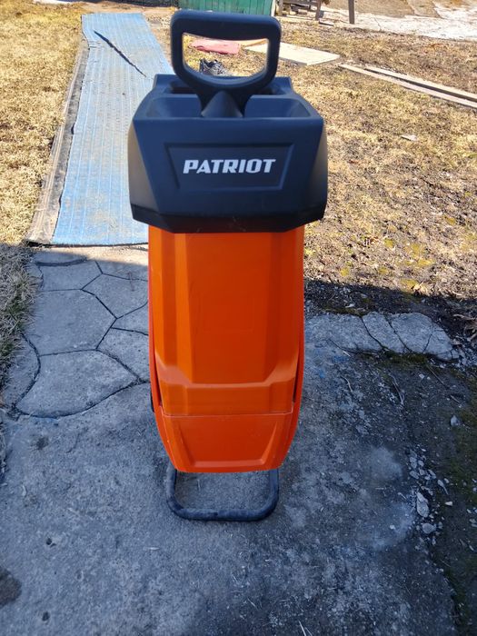 Продается садовая дробилка