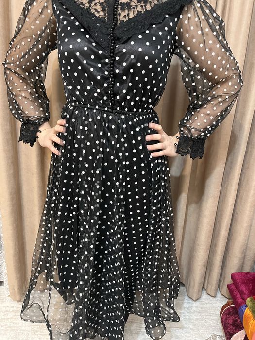 Продам новые платья