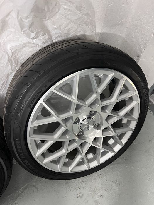 Новые диски с резиной 195/45/16