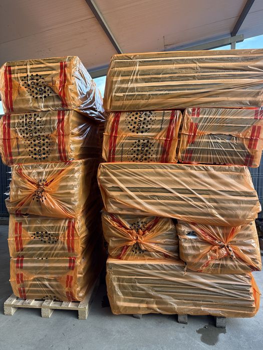 Placa cu nuturi izolata pentru incalzire in pardosea de 20 mm