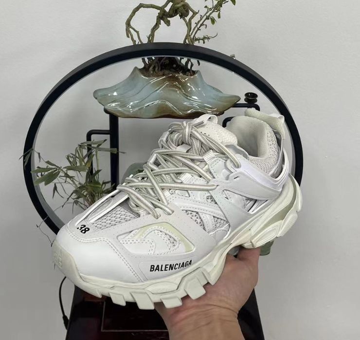 Balenciaga Track oferta