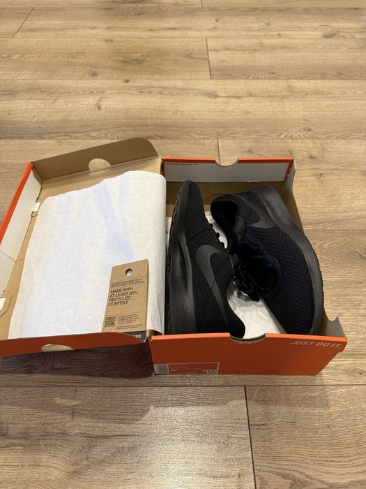 Мужские кроссовки Nike Tanjun