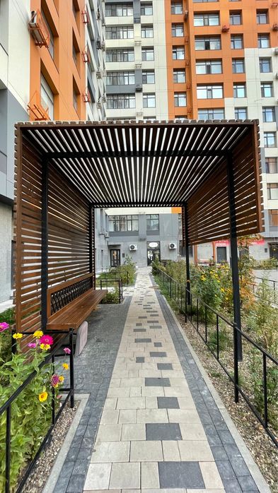 Продам 1 комнатную квартиру 42 м2.