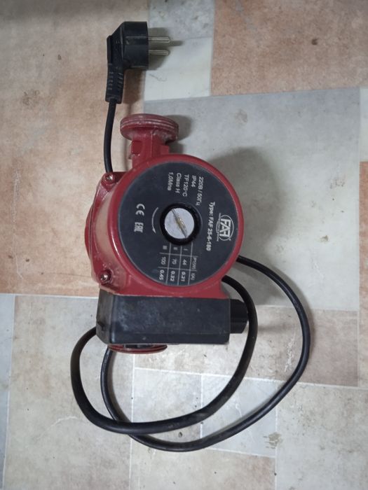 Продам водонапорный насос