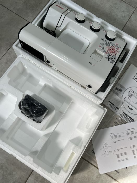 Швейная машина Новый