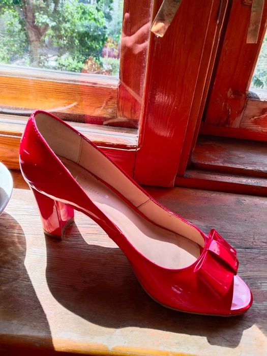 Туфли, балетки и полусапожки