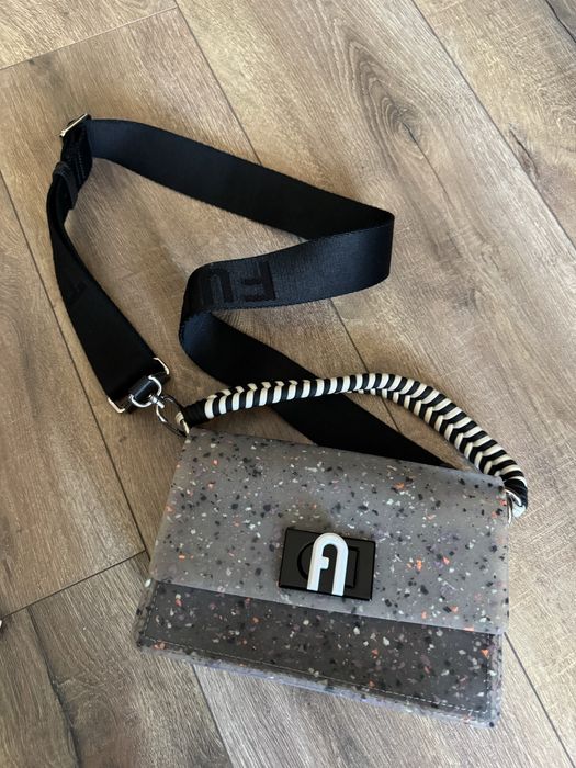 Furla Цветна чанта
