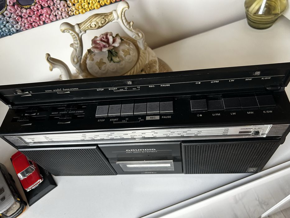 Grundig RR-350 Радиокасетофон