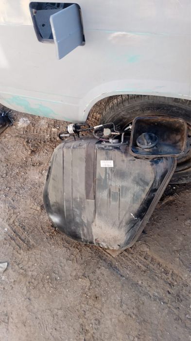 ВАЗ 2107 разбор Машина толық разборға берілді.