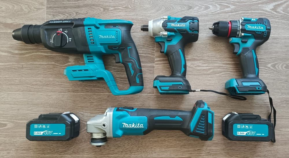 Продам новый набор Makita