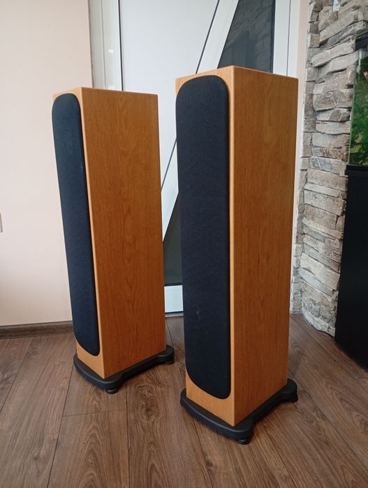 Тонколони MONITOR AUDIO Silver RS-8