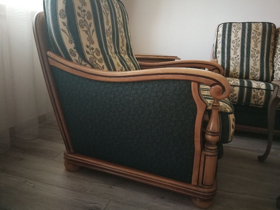 Френска Бутикова холова гарнитура