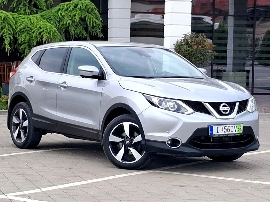 NISSAN Qashqai 2017
