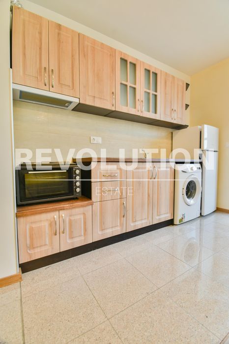 Дава се под наем Двустаен апартамент в София, Витоша - 75 кв.м за 648.21 € - Снимка #3