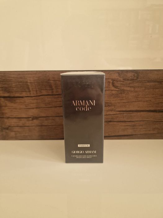 Страхотни дамски и мъжки парфюми нови