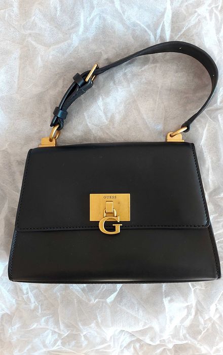 Чанта Guess новa