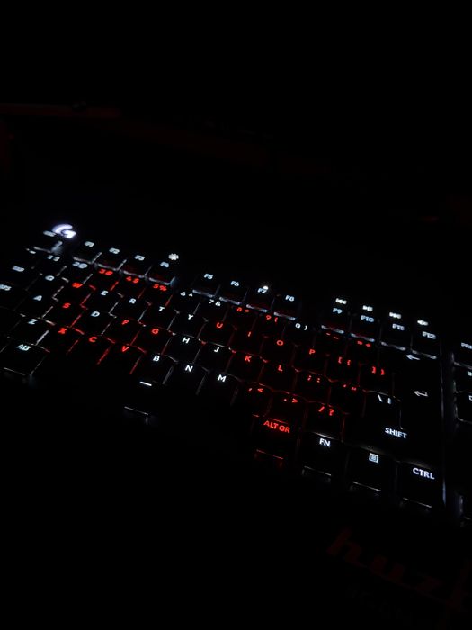 Logitech G915 TKL