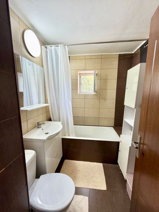 Apartament 2 camere, decomandat, 47 mp, parter înalt, Strada Dacia – lângă Mall