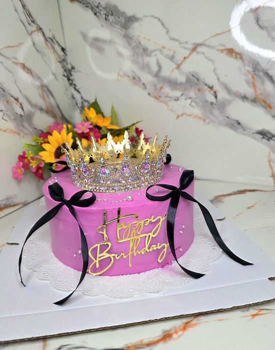 Торты с короной. Торт