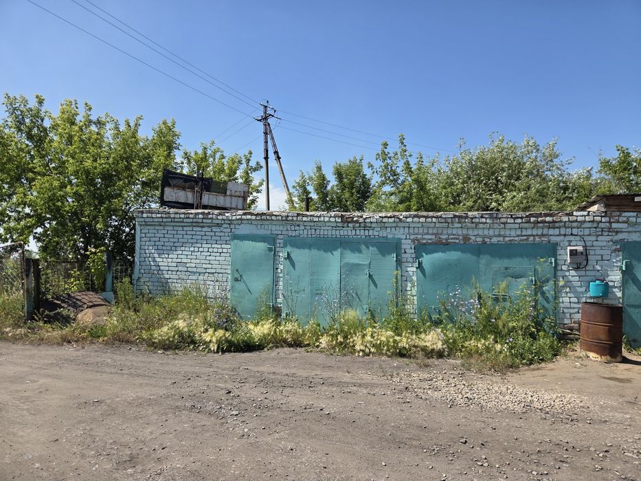 Продам гараж 65 квадратов