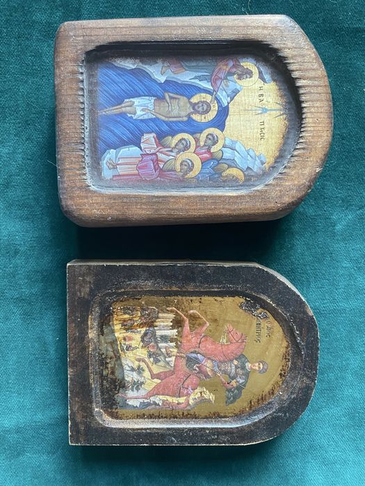 Колекция ръчно рисувани икони, със сребърен обков и други