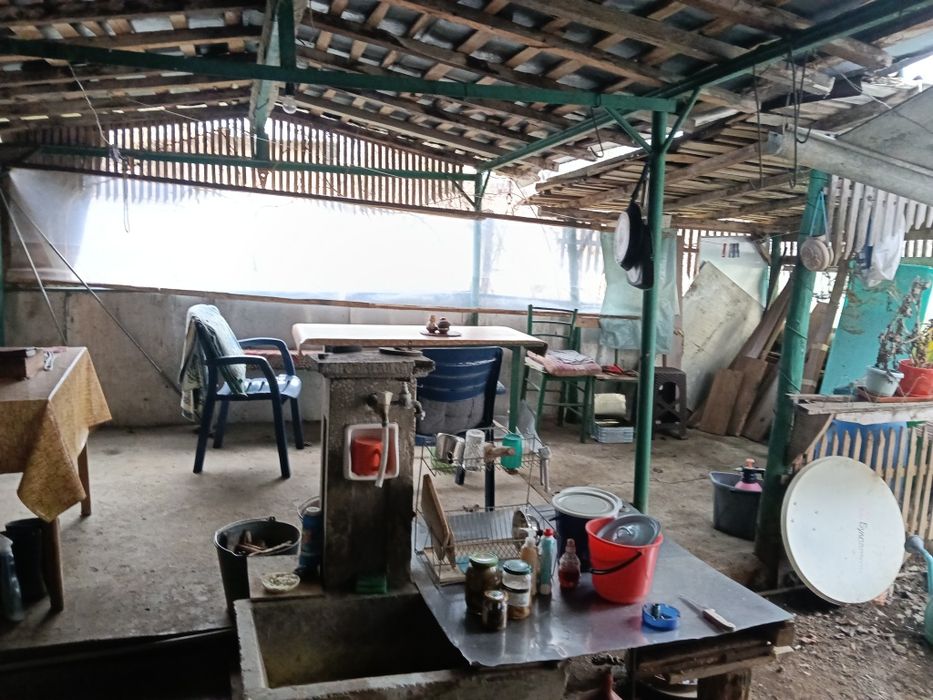 Къща в центъра на с. Сяново