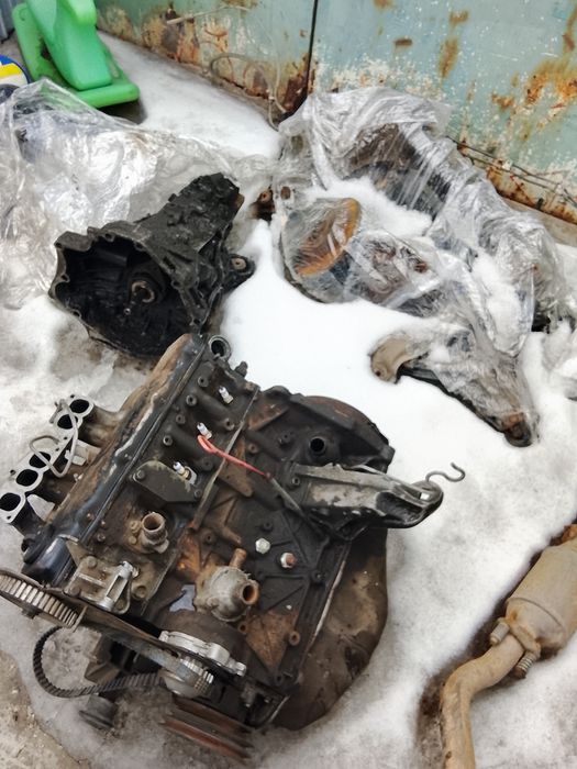 Продам запчасти Ауди 90 объем 2л ц150